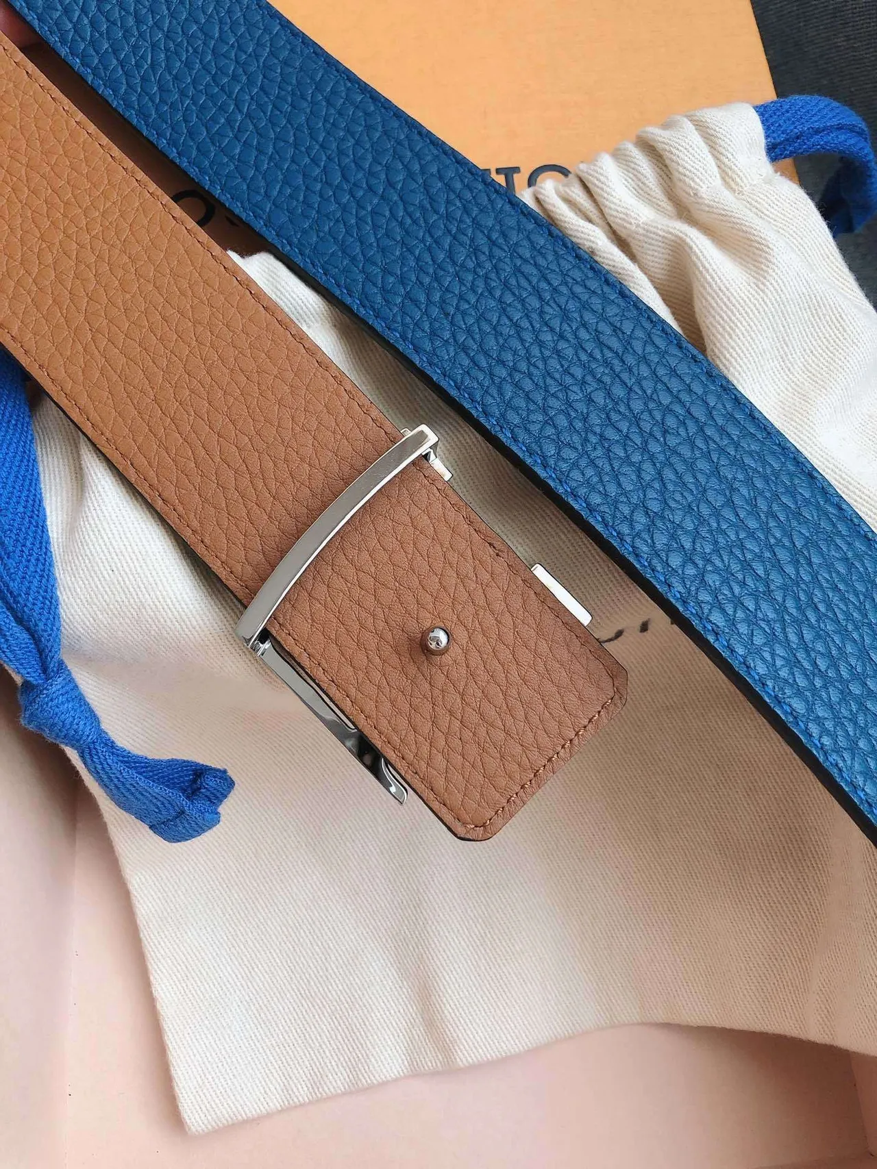 Louis Vuitton Oversized LV Monogram Buckle Blue Pebbled Leather Belt 5