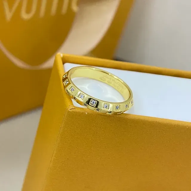 Louis Vuitton Pavé Square-Cut Stone Stackable Rings 6