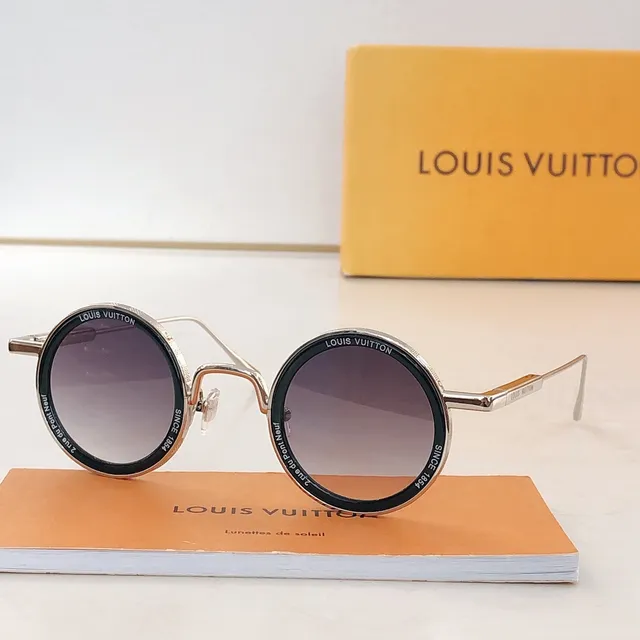 Louis Vuitton Round Monogram Mirrored Sunglasses 3