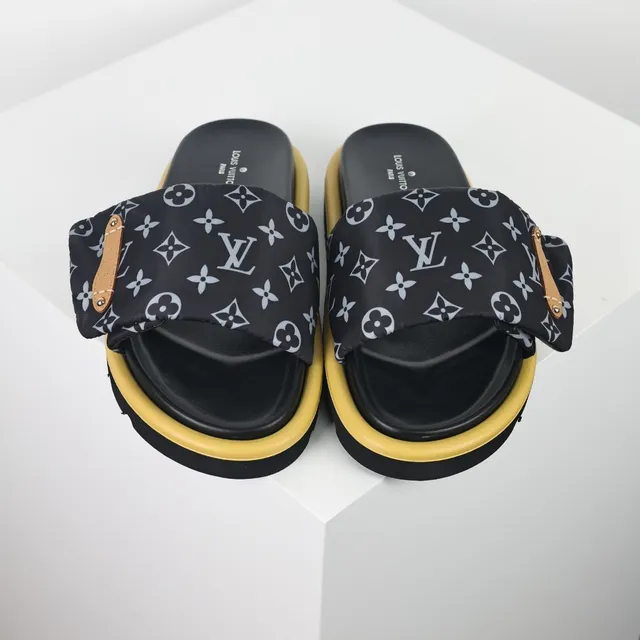 Louis Vuitton Run Away Monogram pantoufles noires et moutarde 8