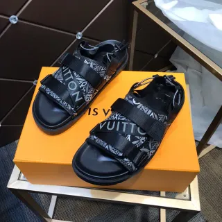 Sandales casuales Louis Vuitton Run Away Monogram-Print noires