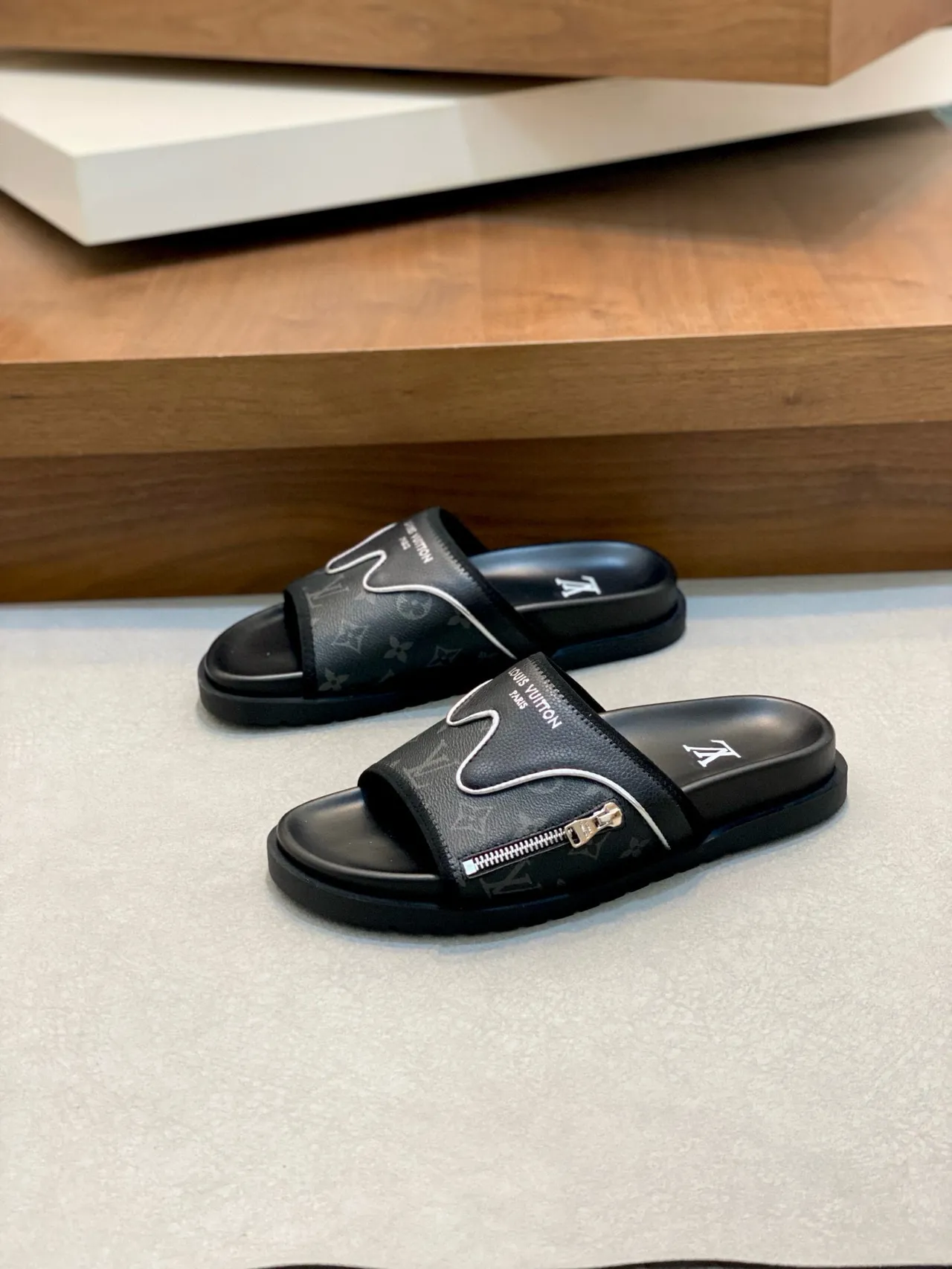 Louis Vuitton Run Away Slide Black Monogram Leather Zipper Slipper 4