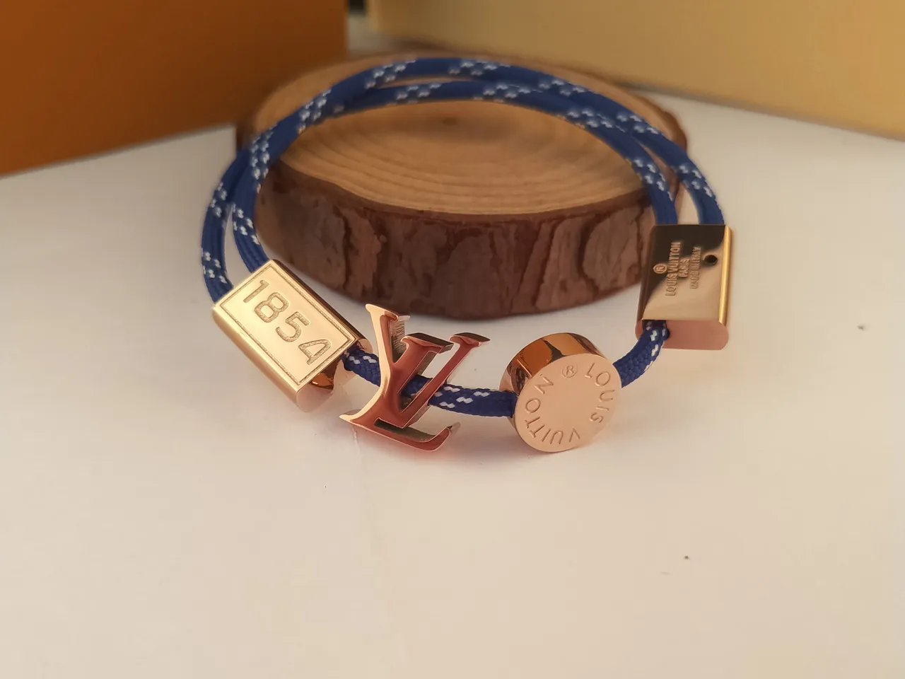 Louis Vuitton Signature Pulseira Cordão Trançado Azul LV Logo 6