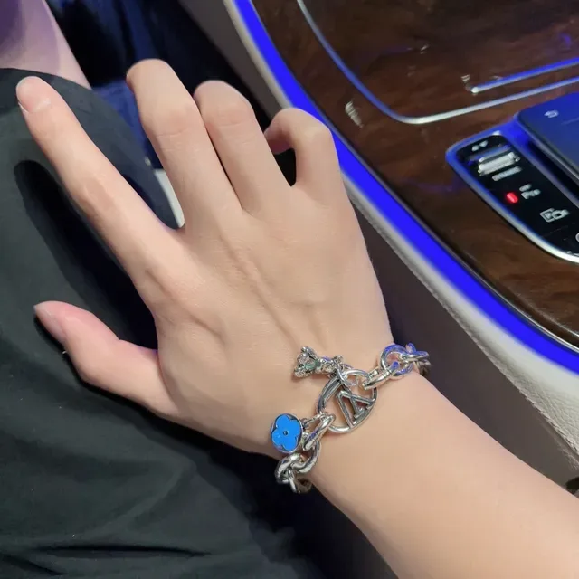 Louis Vuitton Silver Blue Chunky Oval-Link Chain Engraved LV Monogram Bracelet 2
