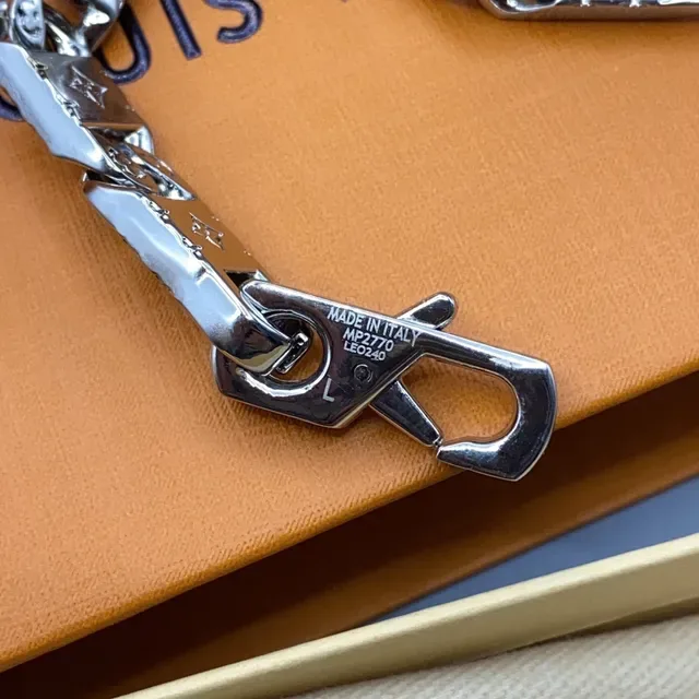 Louis Vuitton Silver Chunky Curb-Link Monogram-Engraved Necklace 2