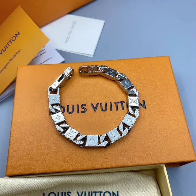Louis Vuitton Silver Chunky Curb-Link Monogram-Engraved Necklace 3