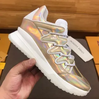 Louis Vuitton Prata Branco Holográfico Iridescente Superior Esculpido Sola Chunky Tênis