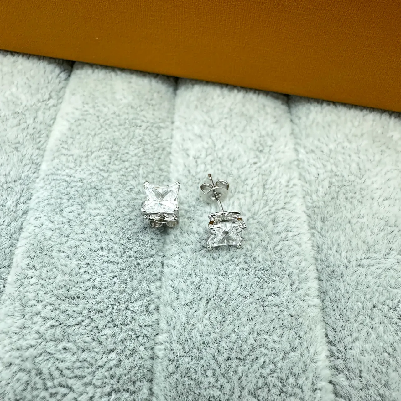 Louis Vuitton Square-Cut Stone Stud Earrings 3