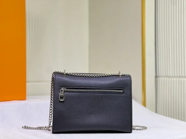 Louis Vuitton Twist Black Pebbled Leather Envelope Flap Chain Bag 3