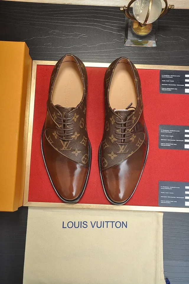 Louis Vuitton Two-Tone Monogram Canvas Cap-Toe Oxford Shoes 5