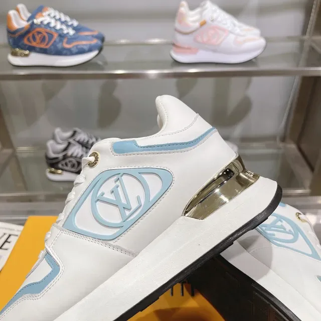 Louis Vuitton White Blue Low-Top Platform Sole Lifestyle Sneakers 5