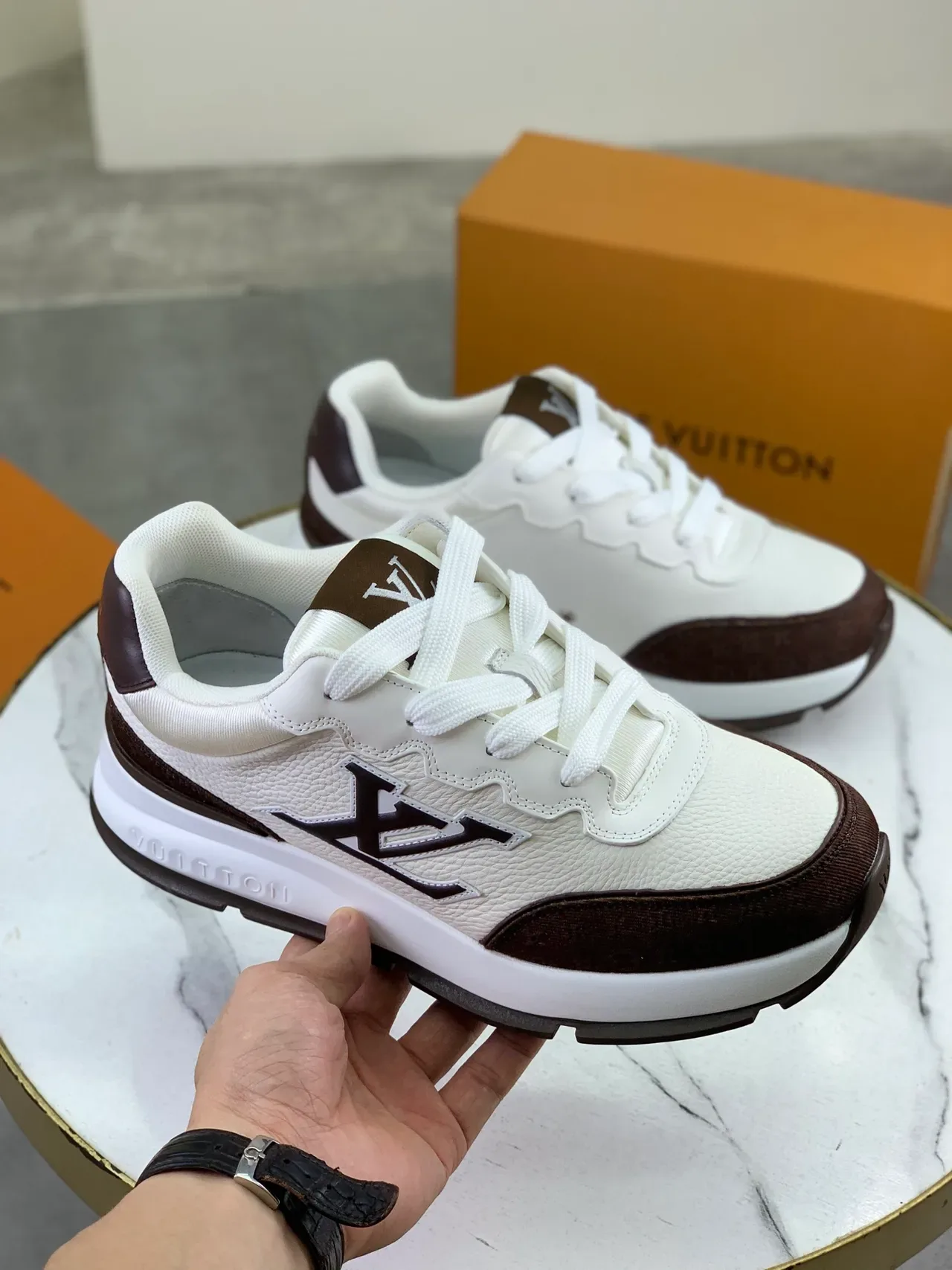 Louis Vuitton White Brown Monogram Canvas Panels Leather Upper Lifestyle Sneakers 4
