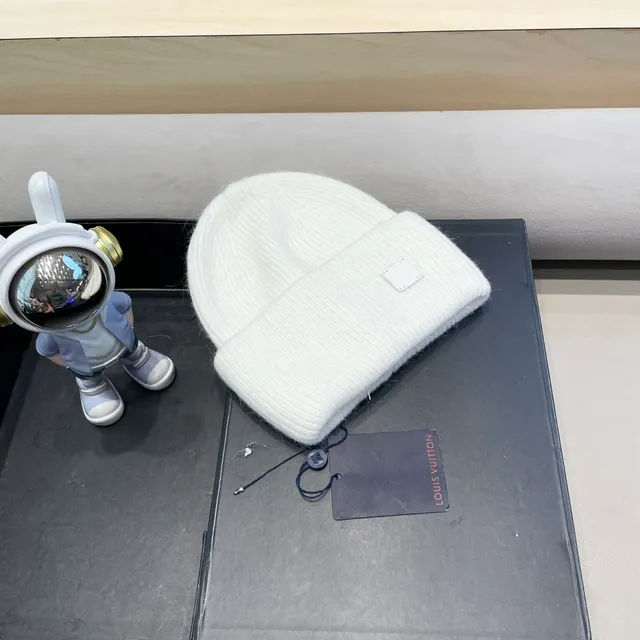 Louis Vuitton White Gray Ribbed Knit Folded Cuff Beanie 8
