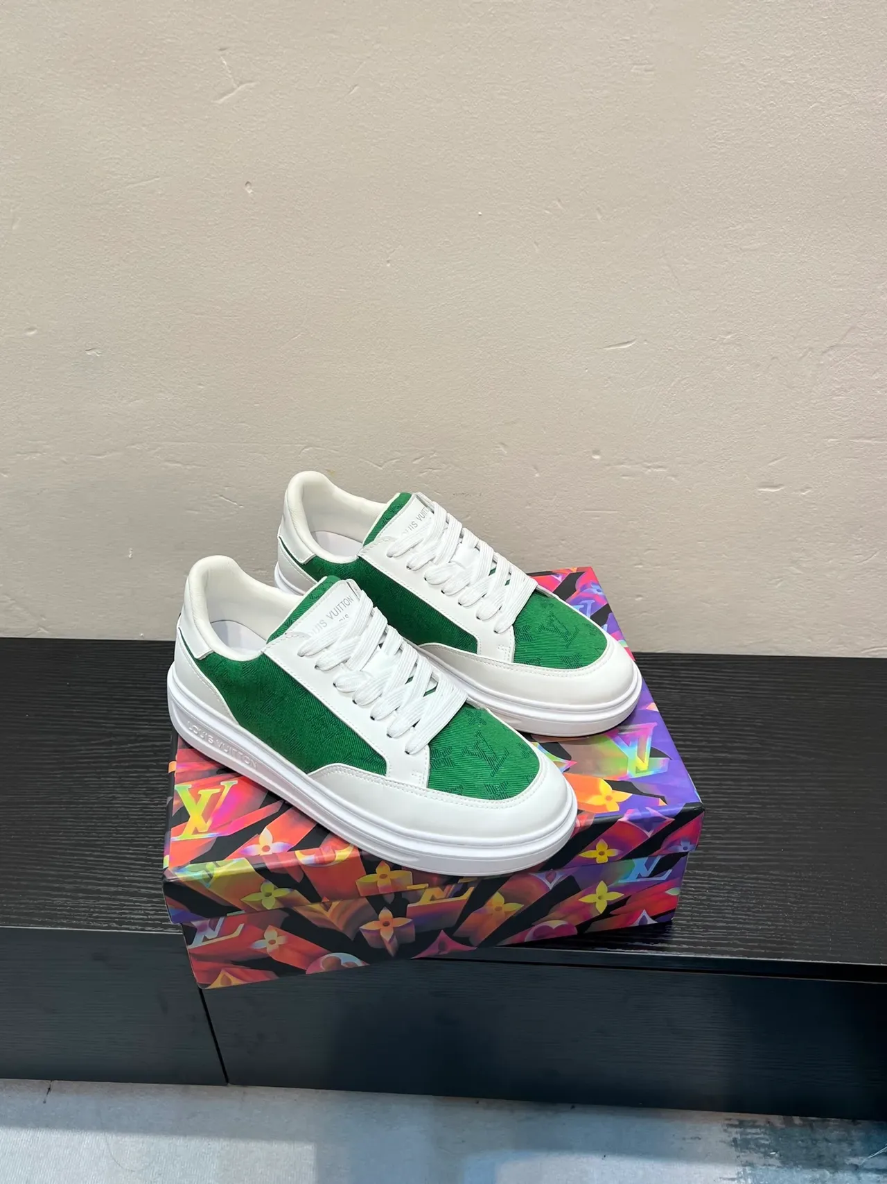Louis Vuitton White Green Low-Top Monogram Canvas Lifestyle Sneakers 4