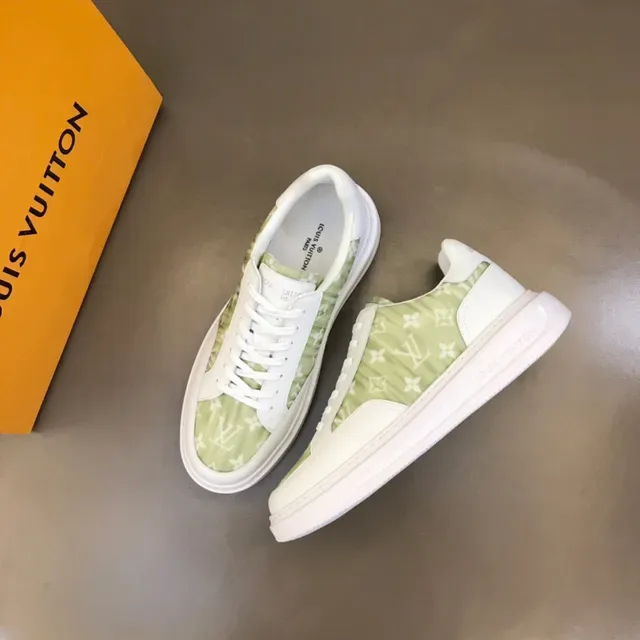Louis Vuitton White Green Low-Top Platform Sole Lifestyle Sneakers 8