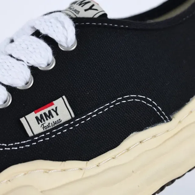 MMY Black Beige Canvas Upper Sculpted Cream Midsole Sneakers 6