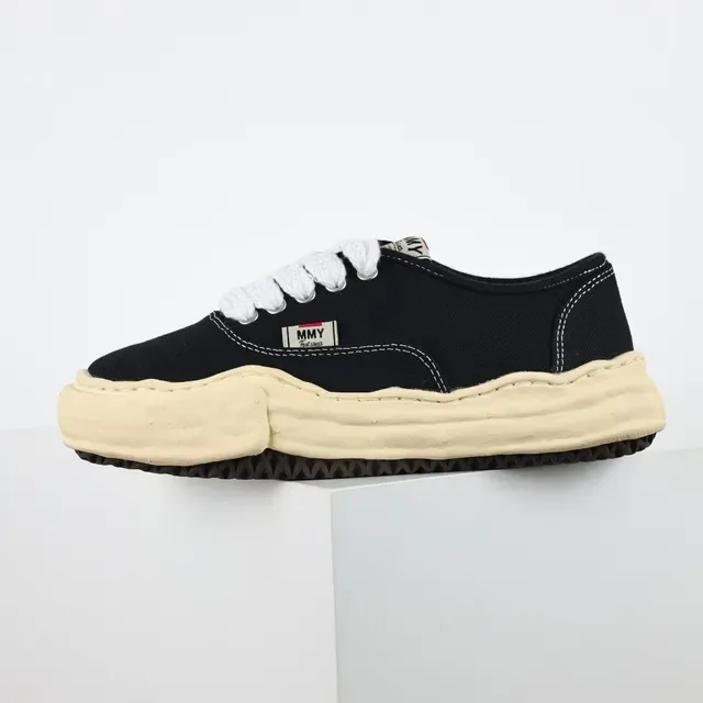 MMY Black Beige Canvas Upper Sculpted Cream Midsole Sneakers 9