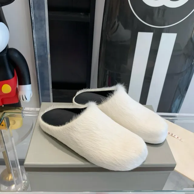 Marni Fur White Black Fluffy Exterior Leather Insole Slippers 5