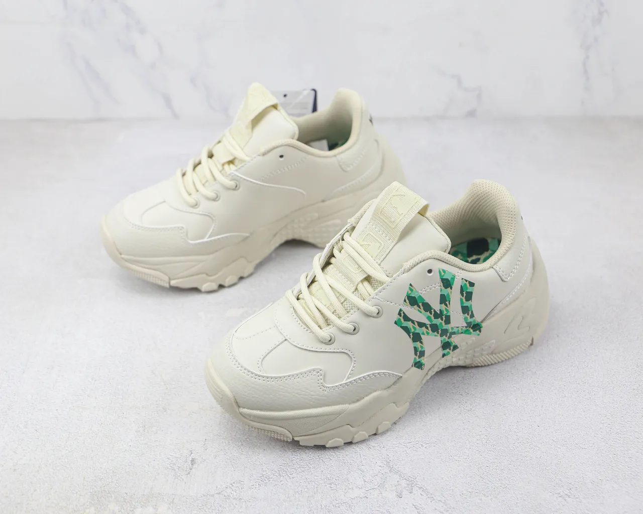Mitchell & Ness NY Yankees Chunky Sneaker Beige Green Sole Camouflage Logo Chunky Sneakers 4