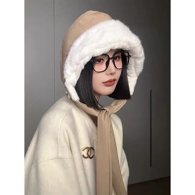 Moncler Beige White Fur-Lined Tie-Strap Beanie 3
