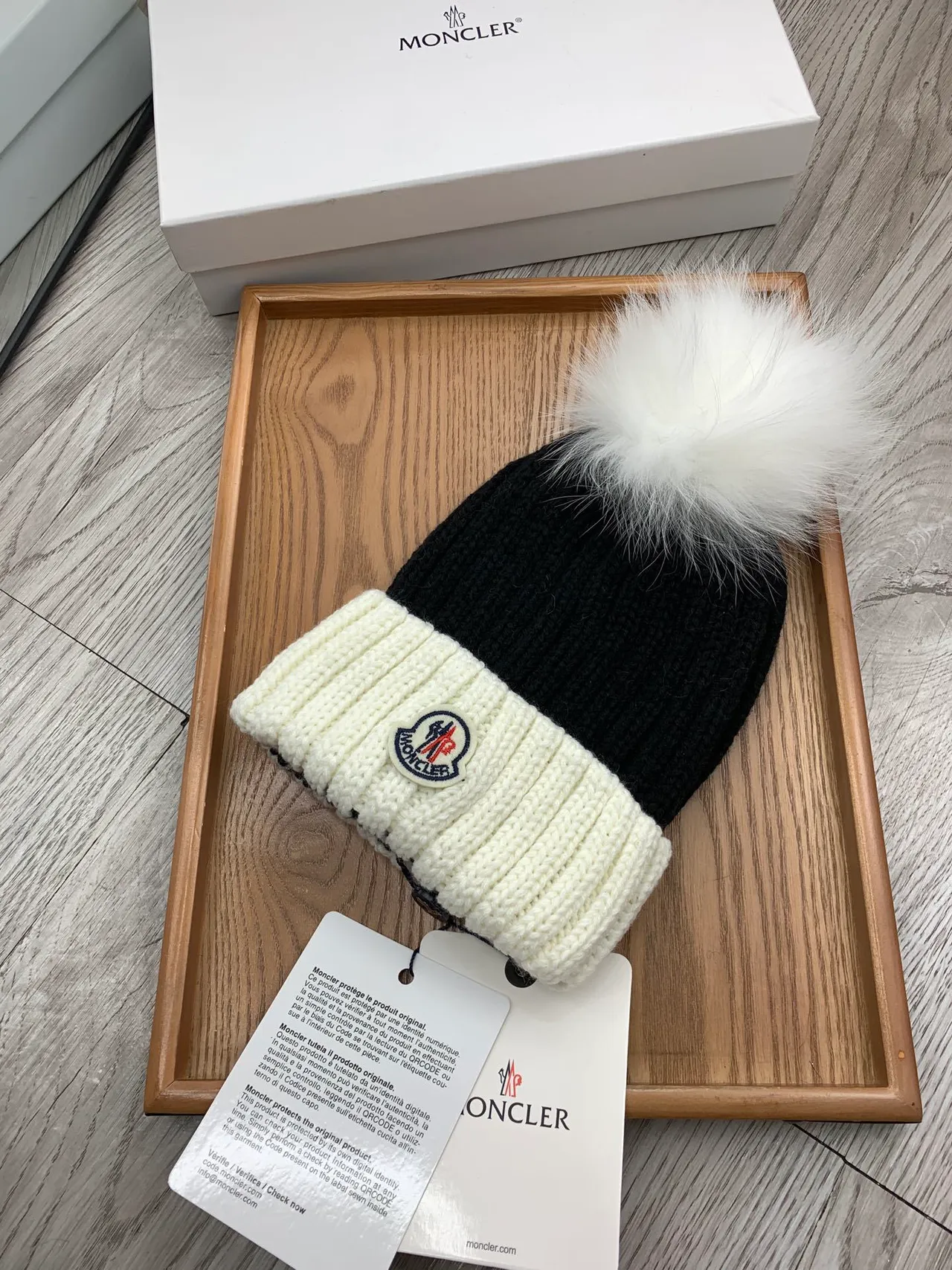 Moncler Noir Beige Tricoté côtelé Deux Tons Bonnet 9