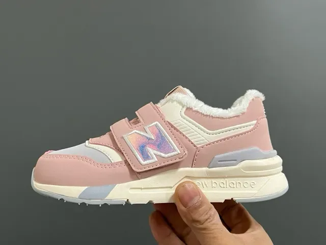 New Balance 327 Noir Blanc Velcro sangle fermeture moelleux doublé col lifestyle baskets 15