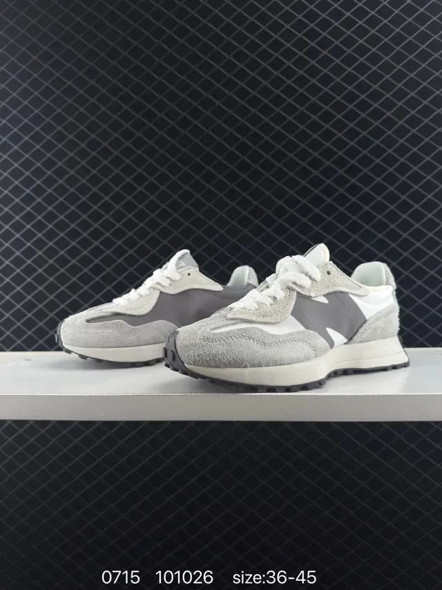 New Balance 327 Gris Suède et Synthétique Sneakers Lifestyle 4