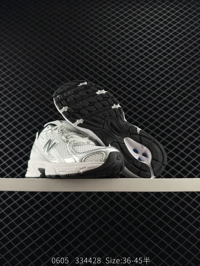 New Balance 740 Series Sneakers Rétro Lifestyle Blanc et Noir 2