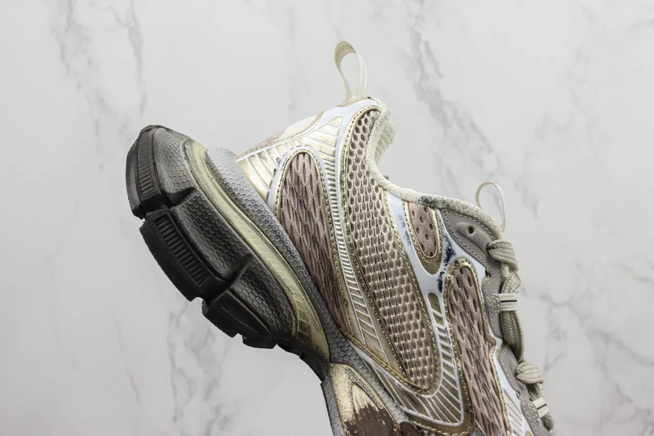 New Balance 9060 Beige Marron Semelle Multicouche Maille Et Superposition Synthétique Construction Baskets Épaisses 5
