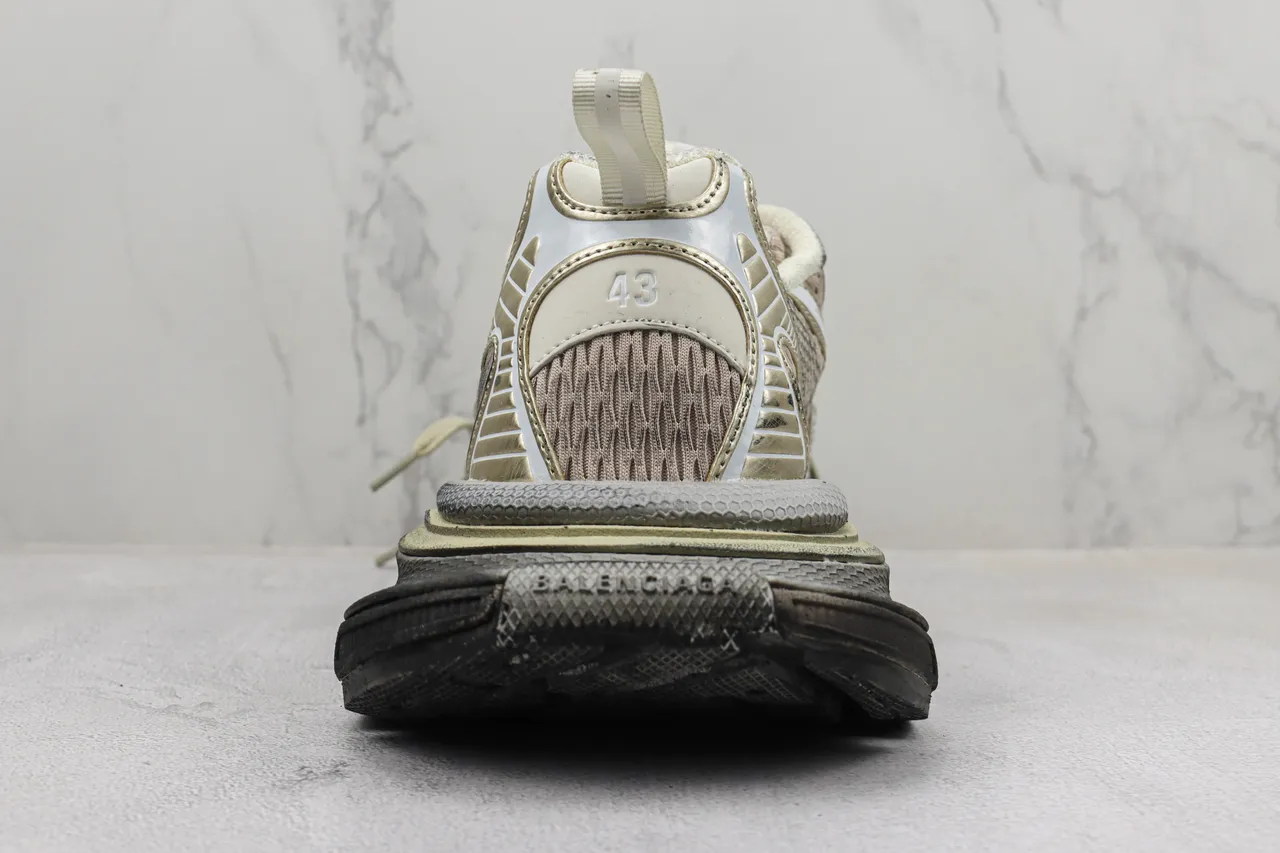 New Balance 9060 Beige Marron Semelle Multicouche Maille Et Superposition Synthétique Construction Baskets Épaisses 9