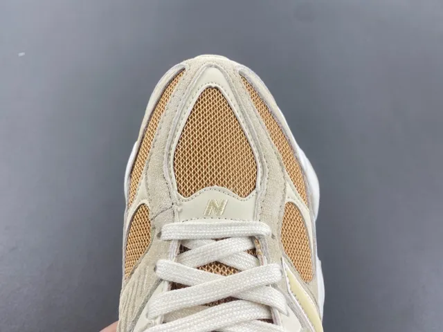 New Balance 9060 Beige Tan Maille Daim Chaussures Chunky 5