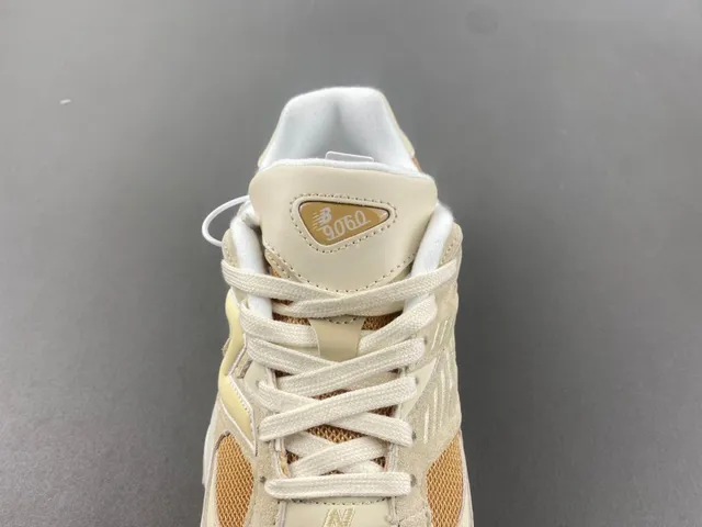 New Balance 9060 Beige Tan Maille Daim Chaussures Chunky 6