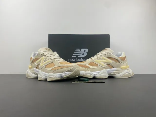 New Balance 9060 Beige Tan Maille Daim Chaussures Chunky 13