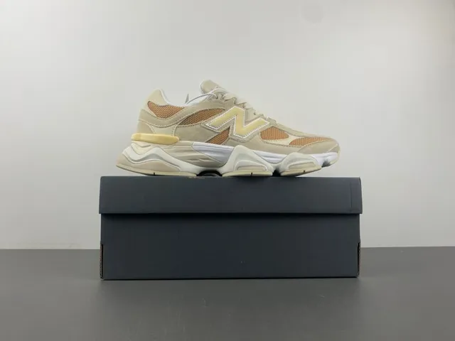 New Balance 9060 Beige Tan Maille Daim Chaussures Chunky 15