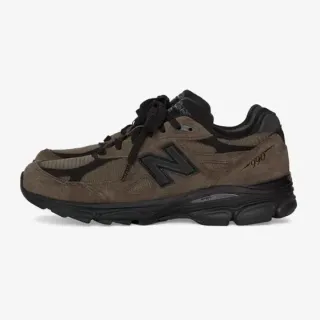 New Balance 990 حذاء أسلوب حياة بني من السويد والشبكة
