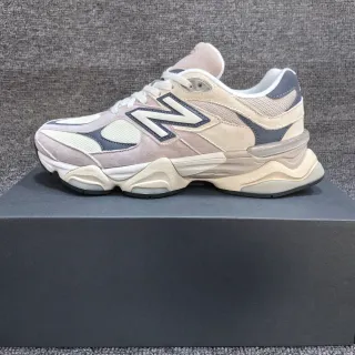New Balance Beige Navy Sculpted Midsole Mixed Suede And Mesh Upper Chunky Sneakers