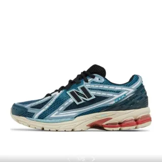 New Balance Zapatos de running azul blanco malla y superposición de sintético silueta de perfil bajo