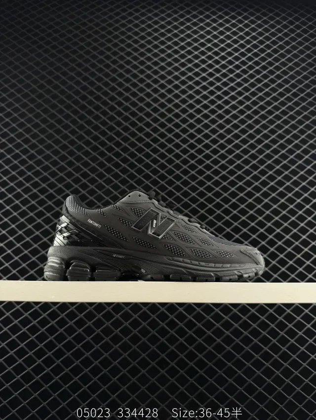 New Balance Fantom Monocromo Negro Zapatillas Lifestyle 7