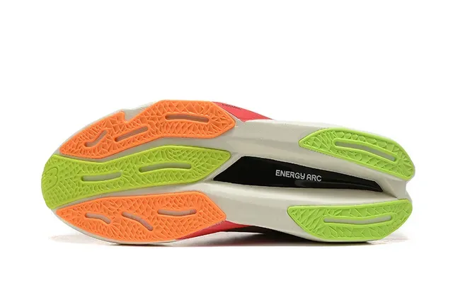New Balance FuelCell Elite Cinza Preto Malla Engineered Upper Midsole Geométrico Tênis de Running 5