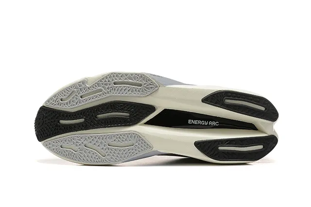 New Balance FuelCell Elite Blanc Noir Maille Engineered Médiomelle Rockered Carbon-Infused Chaussures de course 5