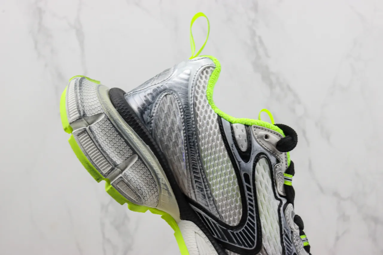 New Balance Gris Jaune, Semelle Sculptée, Maille et Construction Synthétique Chunky Sneakers 5
