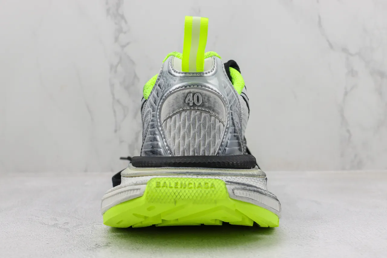 New Balance Gris Jaune, Semelle Sculptée, Maille et Construction Synthétique Chunky Sneakers 9