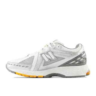 New Balance White Gray Mesh And Synthetic Overlay Construction Sculpted Multi-Density Midsole Running Shoes