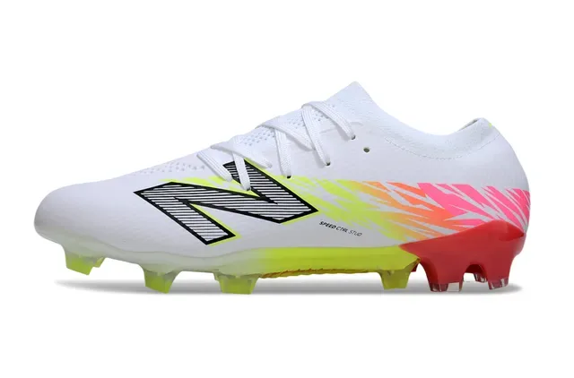 New Balance White Red Low-Cut Knit Upper Firm-Ground Soccer Shoes 7