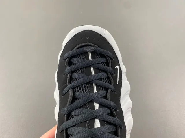 Nike Air Foamposite One White Black Lifestyle Sneakers 5