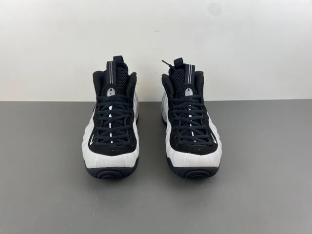 Nike Air Foamposite One White Black Lifestyle Sneakers 12