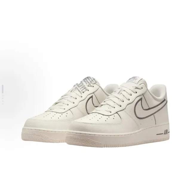 Nike Air Force 1 Beige Gris baskets lifestyle basses perforées à l'avant-pied 5
