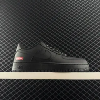 Nike Air Force 1 काला लाल मोनोक्रोम लो-टॉप सिल्हूट लाइफस्टाइल स्नीकर