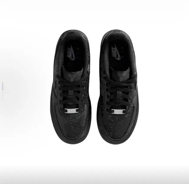 Nike Air Force 1 Monocromo Preto Textura Pele de Serpente Tênis Lifestyle 4
