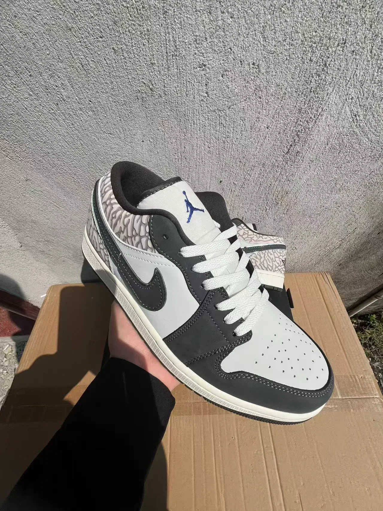 Nike Air Jordan 1 Low Elephant Print Lifestyle Sneakers 2